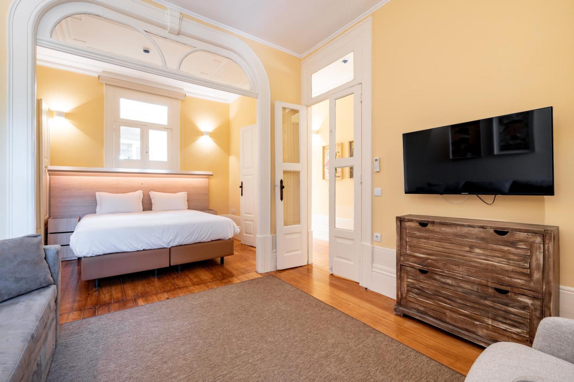 Downtown Grand Houses Порто Екстериор снимка